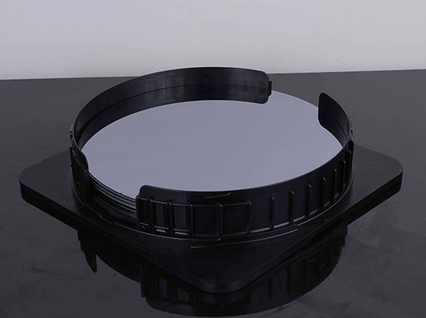 What are the difficulties of silicon wafer cutting in general?